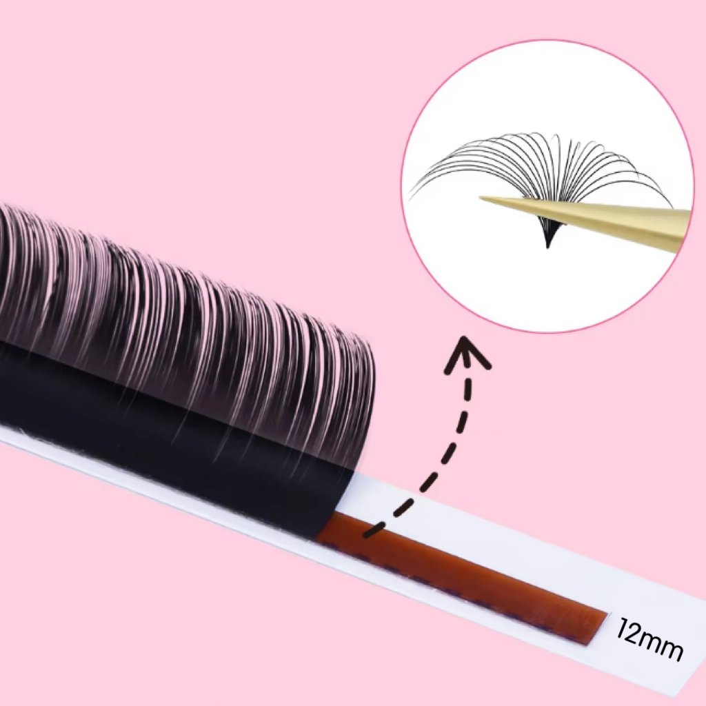 Easy Fanning Lashes with Easy-to-Spread Volume Fans